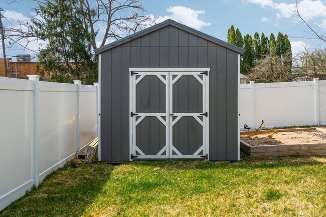 127 Leith St, House other with 4 bedrooms, 5 bathrooms and null parking in Brighton MI | Image 62