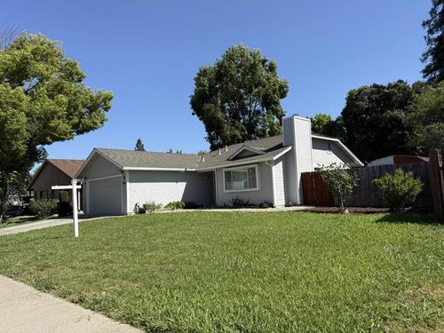 1824 Maykirk Way, Sacramento, CA, 95833-2613 | Card Image