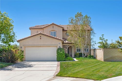 28060 Linda Ln, Santa Clarita, CA, 91350-5712 | Card Image