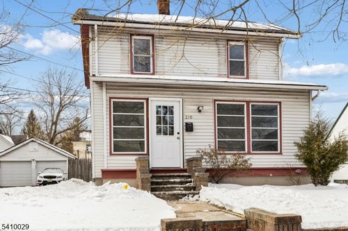 210 Rock Ave, Piscataway, NJ, 08854-1735 | Card Image