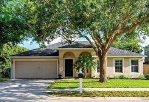 319 Velveteen Pl, CHULUOTA, FL, 32766-6004 | Card Image