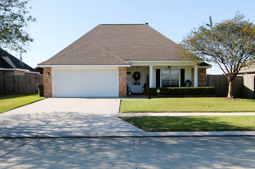416 Windward Dr, Houma, LA, 70360-5004 | Card Image