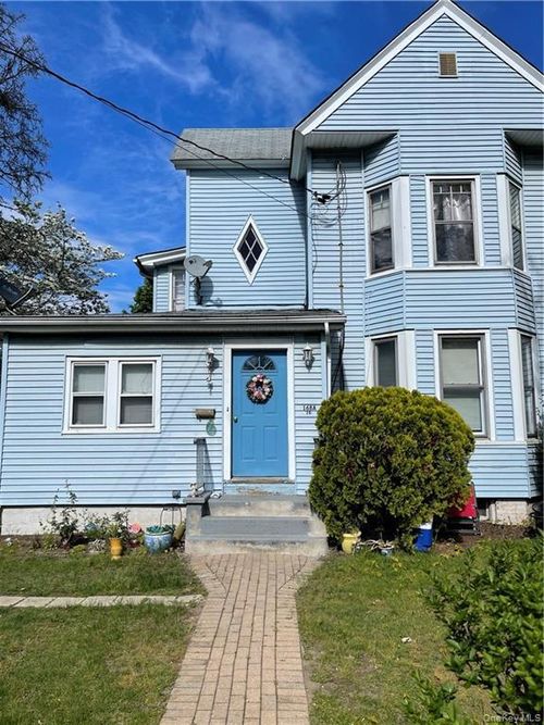 168 Orange Ave, Suffern, NY, 10901-6016 | Card Image