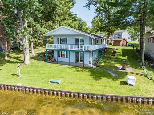 2103 Ojibway Trl, West Branch, MI, 48661-9727 | Card Image
