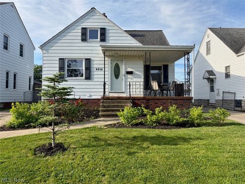 4515 Pershing Ave, Parma, OH, 44134-2317 | Card Image