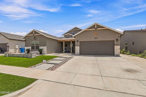 620 David Ortiz St, Socorro, TX, 79927-2245 | Card Image