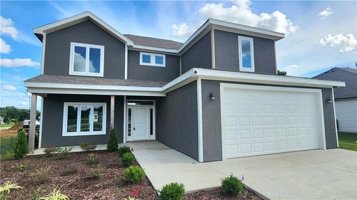 1816 Silverback Way, Pittsburg, KS, 66762-7875 | Card Image
