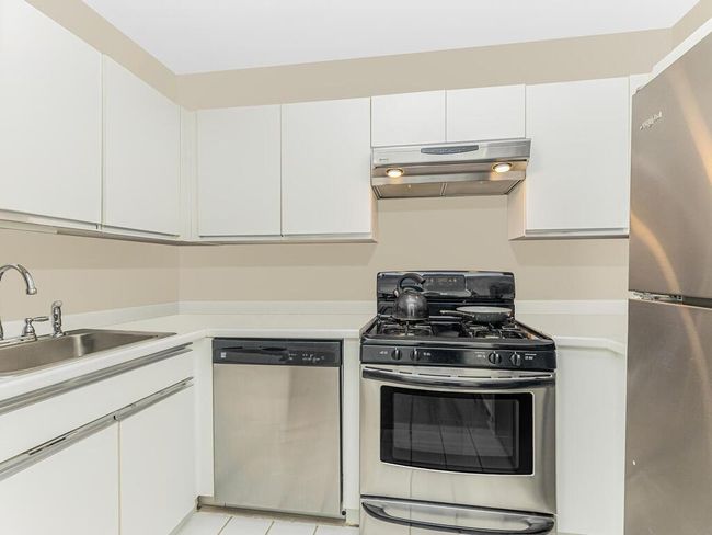 kitchen | Image 4