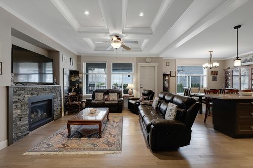 20985 80a Ave, Langley, BC, V2Y0R3 | Card Image