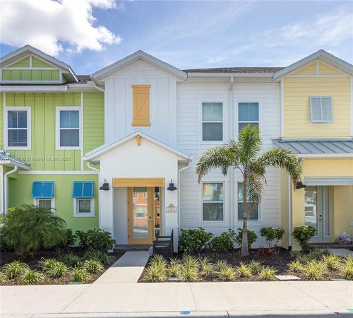 2923 Castaway Ln, Kissimmee, FL, 34747 | Card Image
