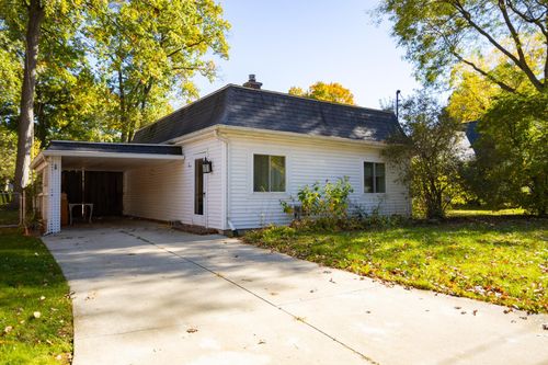 634 7th St, Owosso, MI, 48867-2128 | Card Image