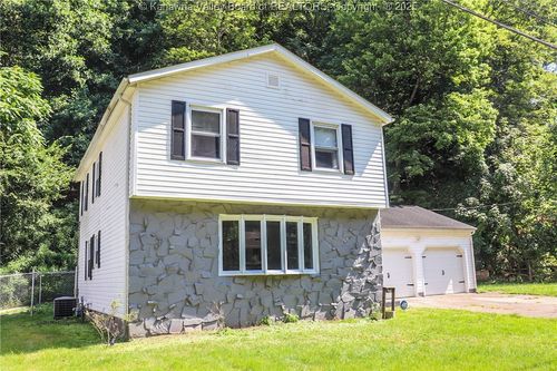 726 Lower Donnally Rd, Charleston, WV, 25304-2824 | Card Image