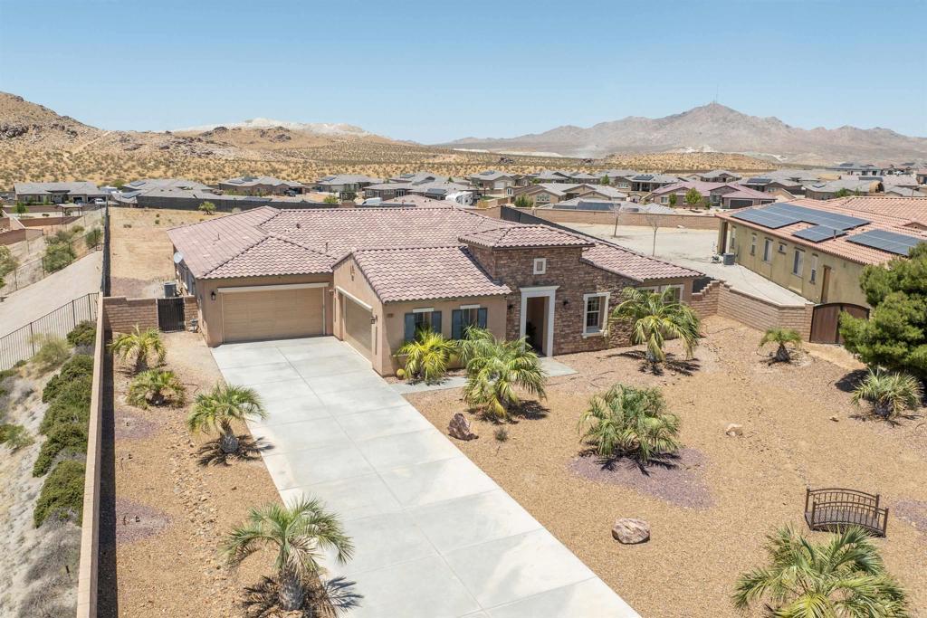 Residential in Apple Valley