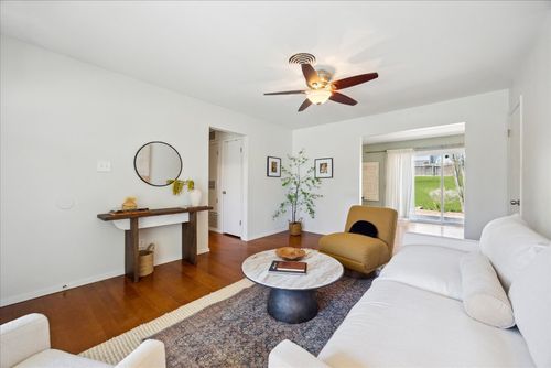 6716 Haney Dr, Austin, TX, 78723-1340 | Card Image