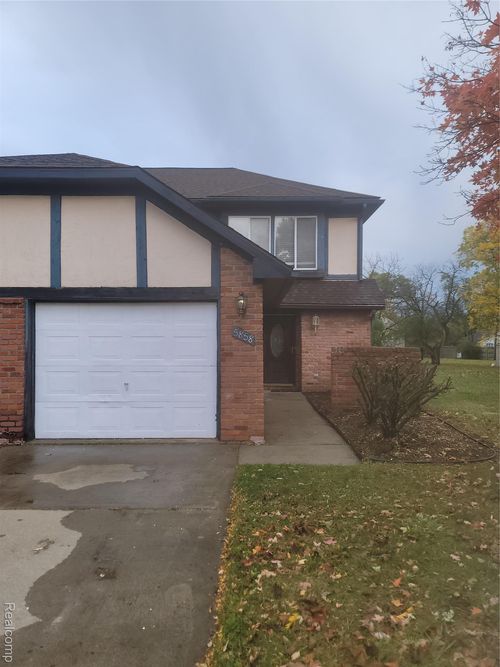 5858 Niles Dr, Troy, MI, 48098-2939 | Card Image