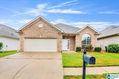 1072 Windsor Pkwy, MOODY, AL, 35004-3021 | Card Image