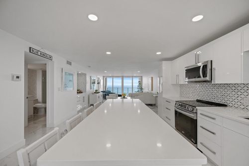 apt-504-900 Ocean Dr, Juno Beach, FL, 33408-1723 | Card Image