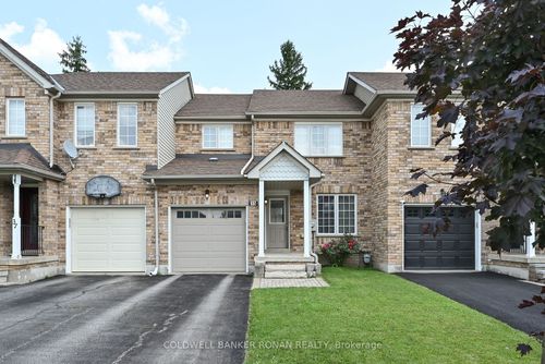 35 Jessop Ave, Schomberg, ON, L0G1T0 | Card Image