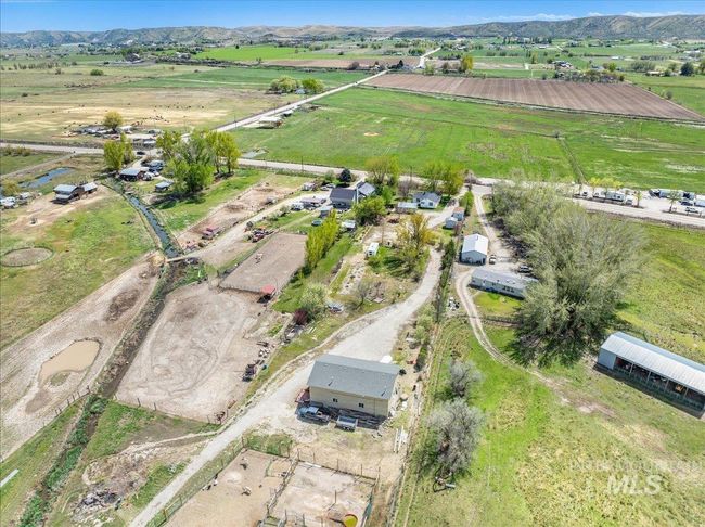 7110 W Highway 52, House other with 3 bedrooms, 1 bathrooms and 6 parking in Emmett ID | Image 40