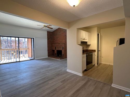 112-111 Turtle Creek Rd, CHARLOTTESVILLE, VA, 22901-6734 | Card Image