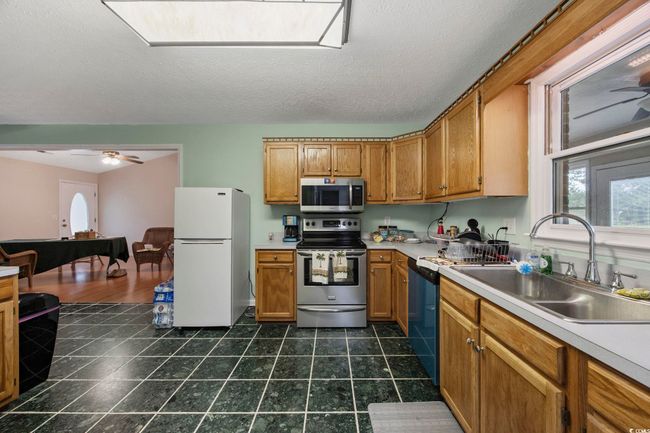 1342 Highway 90, House other with 3 bedrooms, 2 bathrooms and 20 parking in Conway SC | Image 4