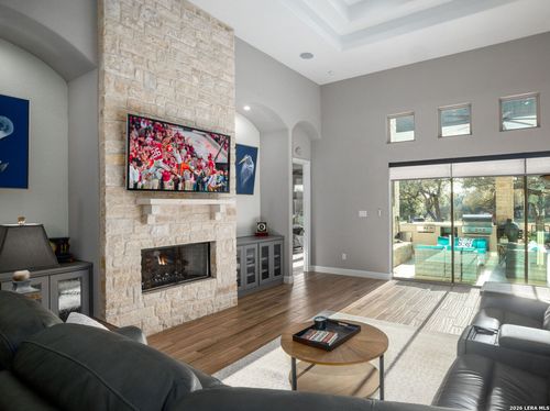 1623 Bussola, New Braunfels, TX, 78132-1629 | Card Image