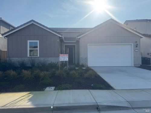 727 Temescal Street, Oakley, CA, 94561 | Card Image