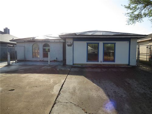 5606 Palo Blanco St, Corpus Christi, TX, 78417-2926 | Card Image