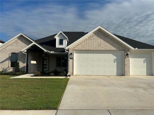 1208 Peel Ln, Pea Ridge, AR, 72751-3251 | Card Image