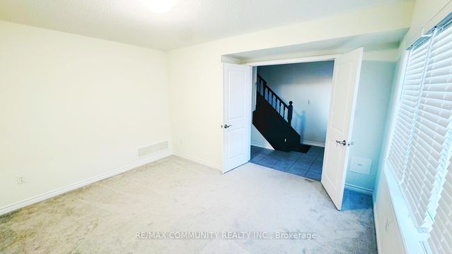 47 Whitefish St, House attached with 4 bedrooms, 3 bathrooms and 1 parking in Whitby ON | Image 4