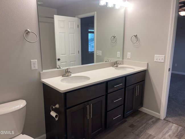 126 Marshall Loop, House other with 3 bedrooms, 3 bathrooms and null parking in Bismarck ND | Image 10