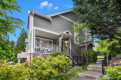 80-4126 248th Ct Se, Sammamish, WA, 98029-5754 | Card Image