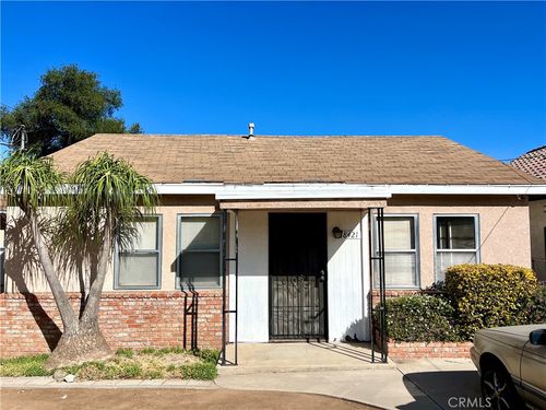 8421 Grenoble St, Sunland, CA, 91040-2815 | Card Image