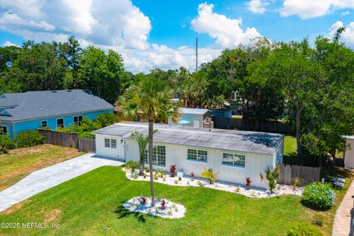 1717 Sunset Dr, JACKSONVILLE BEACH, FL, 32250-2983 | Card Image