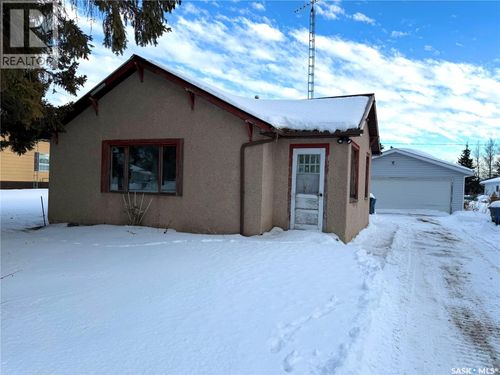 208 Main St, Rabbit Lake, SK, S0M2L0 | Card Image