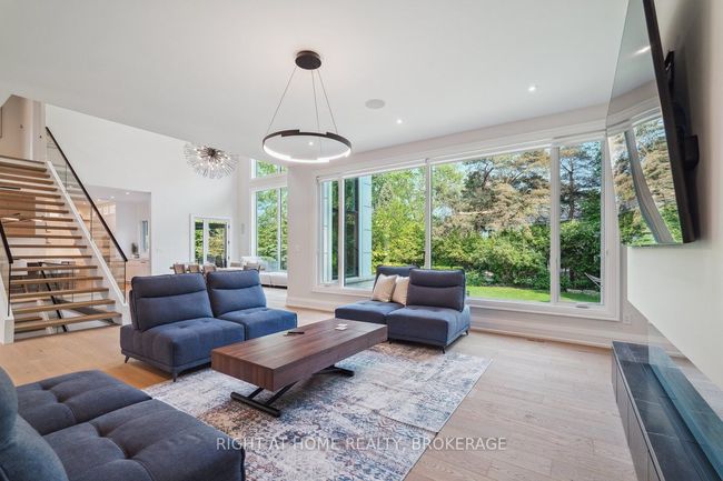 1260 Braeside Dr, House other with 5 bedrooms, 7 bathrooms and 7 parking in Oakville ON | Image 10