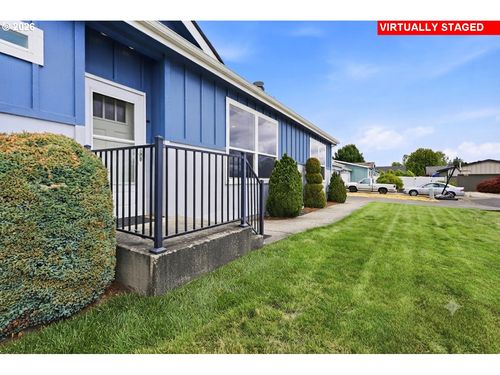 744 Saint James Pl, Molalla, OR, 97038-7390 | Card Image