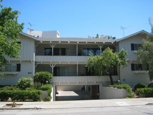 837 Cowper St, Palo Alto, CA, 94301-2867 | Card Image