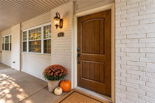 102-4500 Jefferson St, Kansas City, MO, 64111-3451 | Card Image