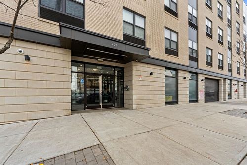 apt-305-429 Bergen Ave, Jersey City, NJ, 07304-4217 | Card Image