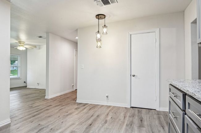 405 Willard Hall St, House other with 3 bedrooms, 2 bathrooms and null parking in Leonard TX | Image 11