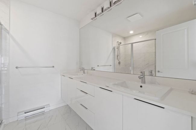 1034 - 11280 Pazarena Pl, Townhouse with 3 bedrooms, 3 bathrooms and 3 parking in Maple Ridge BC | Image 21