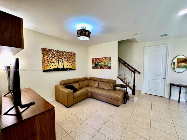 119 Riverwalk Cir E, Townhouse with 3 bedrooms, 3 bathrooms and null parking in Plantation FL | Image 6