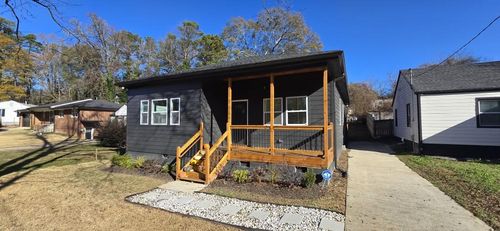 639 Ozburn Rd Nw, Atlanta???, GA, 30318-6125 | Card Image