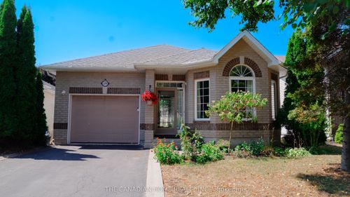 359 Ellesmeer Ave, Kingston, ON, K7P3J7 | Card Image