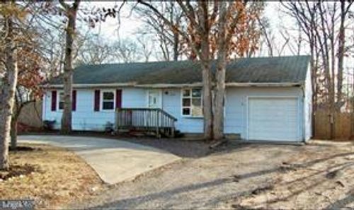 135 Nautilus Dr, Manahawkin, NJ, 08050-2452 | Card Image