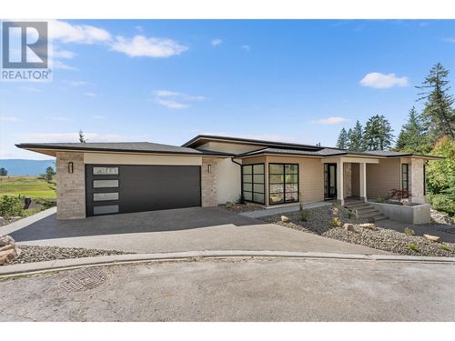 4-271 Chicopee Rd, Vernon, BC, V1H1V7 | Card Image