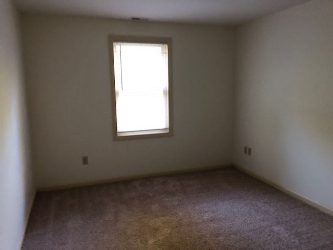 APT-206 - 7 Railroad Ave, Condo with 2 bedrooms, 1 bathrooms and null parking in Derry NH | Image 26