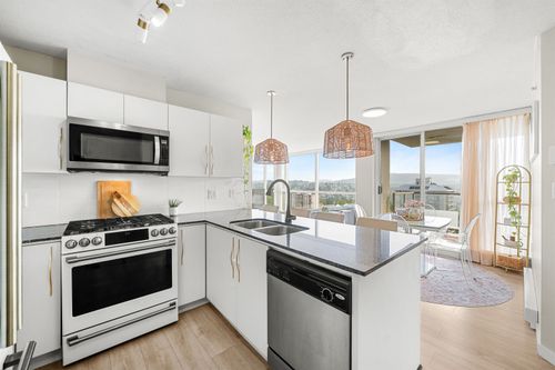 2306-4888 Brentwood Dr, Burnaby, BC, V5C0C6 | Card Image