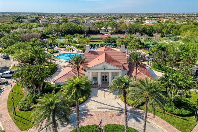 12802 Sw Lake Fern Cir, Condo with 2 bedrooms, 2 bathrooms and null parking in Port St. Lucie FL | Image 38